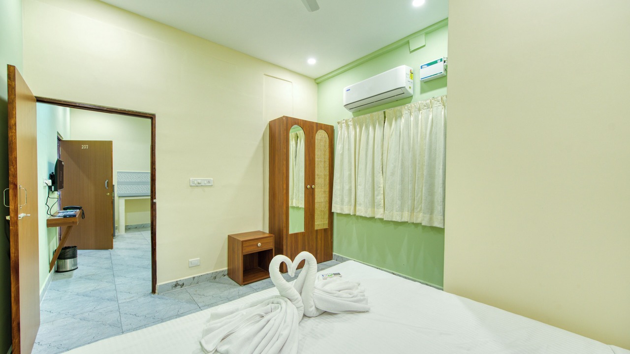 Photo of Bedroom in White Town
