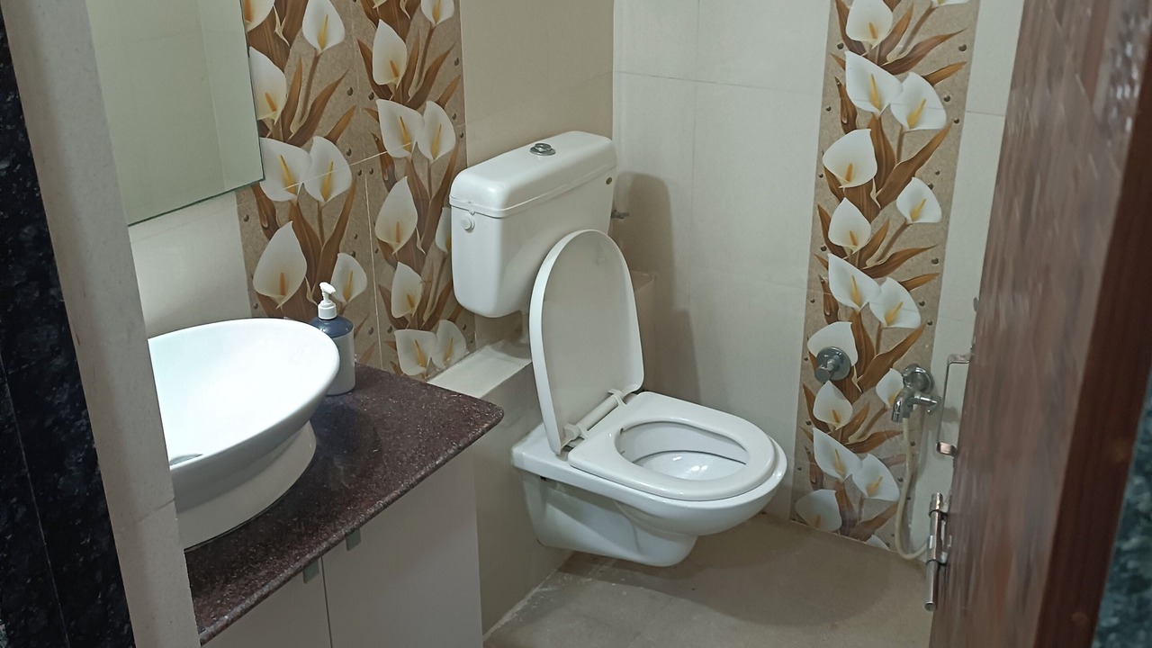Photo of Bathroom in Vadodara