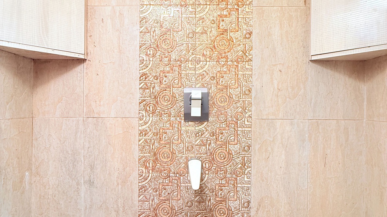 Photo of Bathroom in Versova
