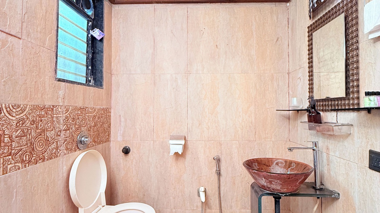 Photo of Bathroom in Versova