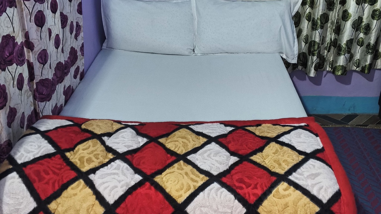 Photo of Bedroom in Dugalbitta