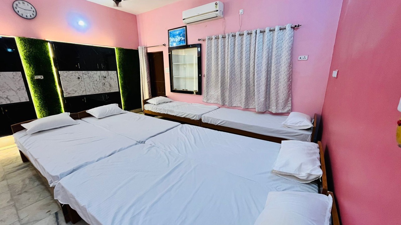Photo of Bedroom in Varanasi