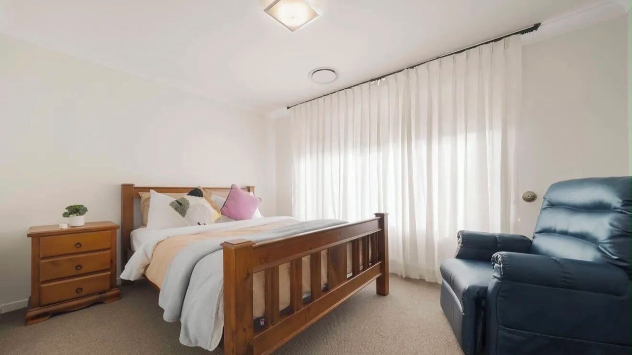 Photo of Bedroom in Catherine Field
