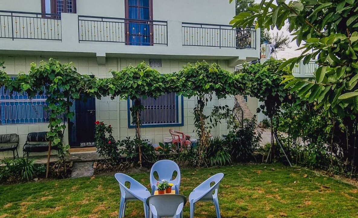 Photo of Patio Balcony in Tehri