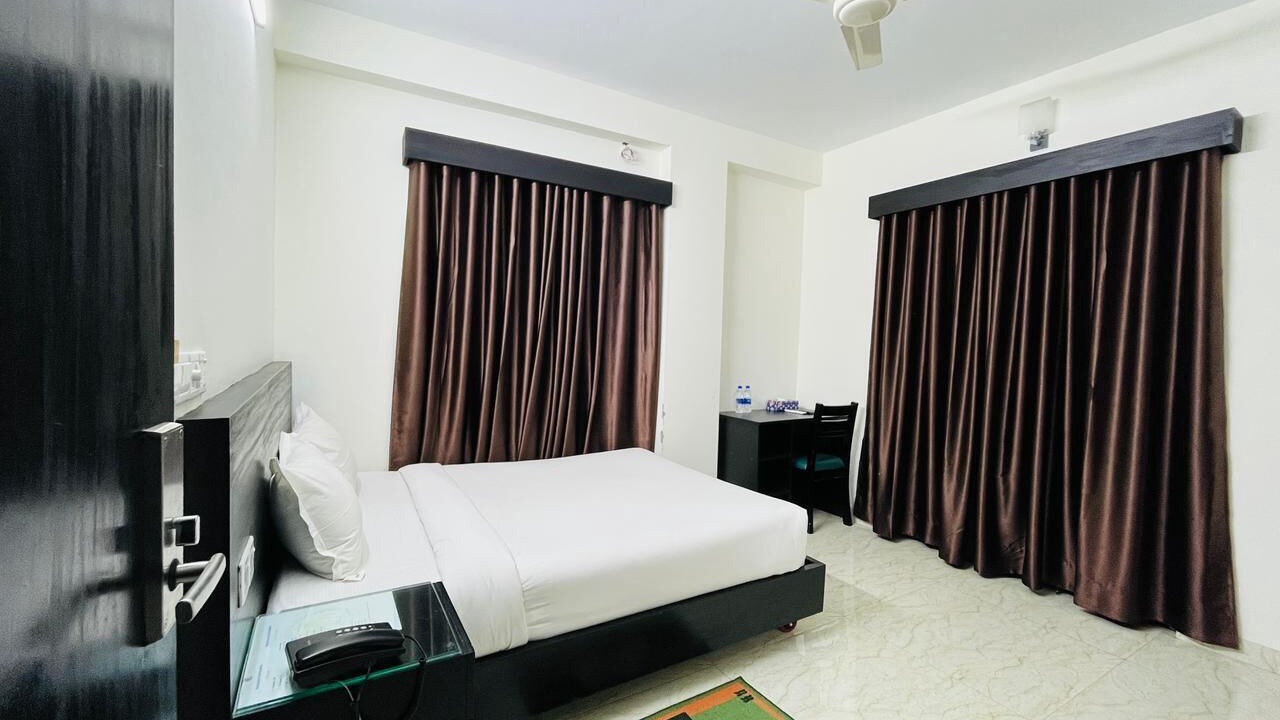 Photo of Bedroom in Latachapli