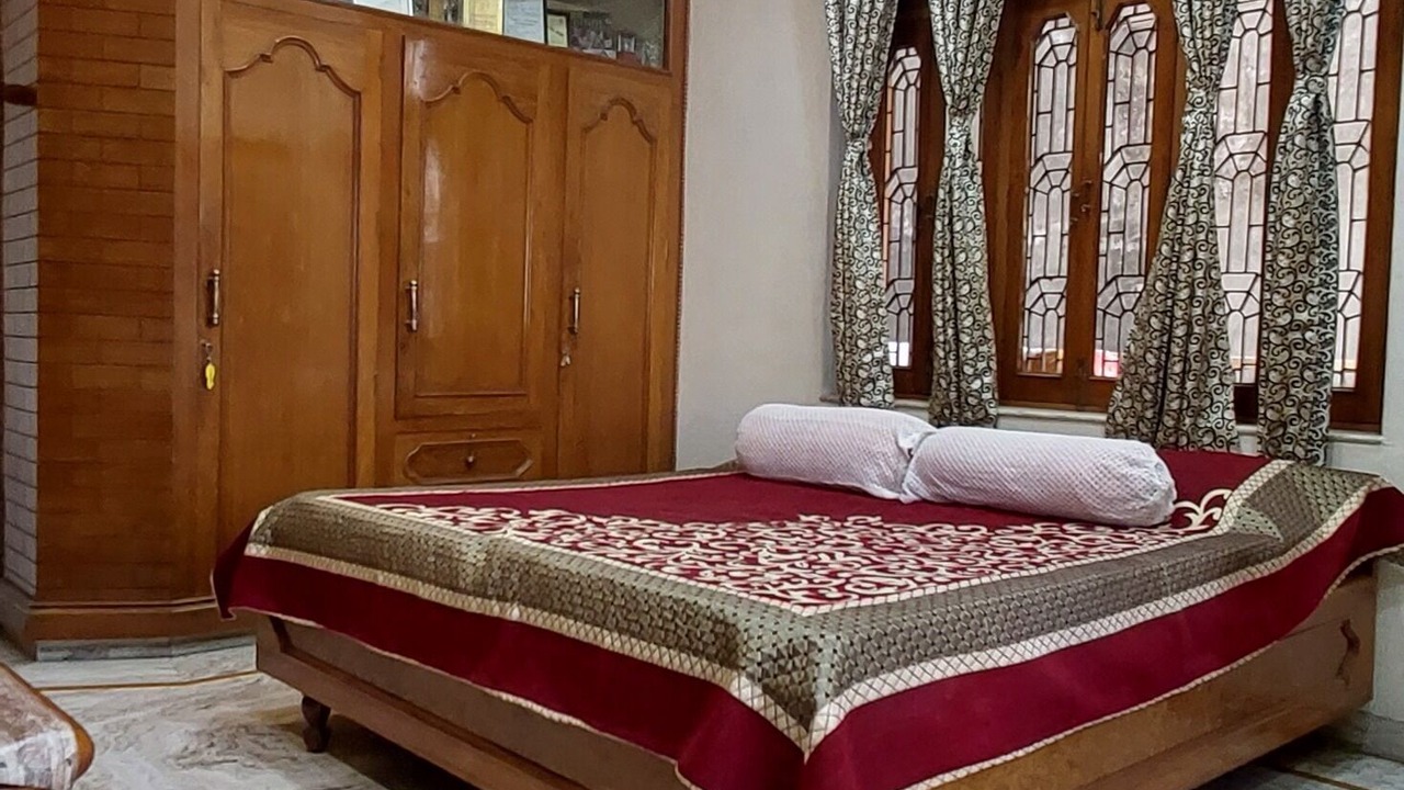 Photo of Bedroom in Varanasi