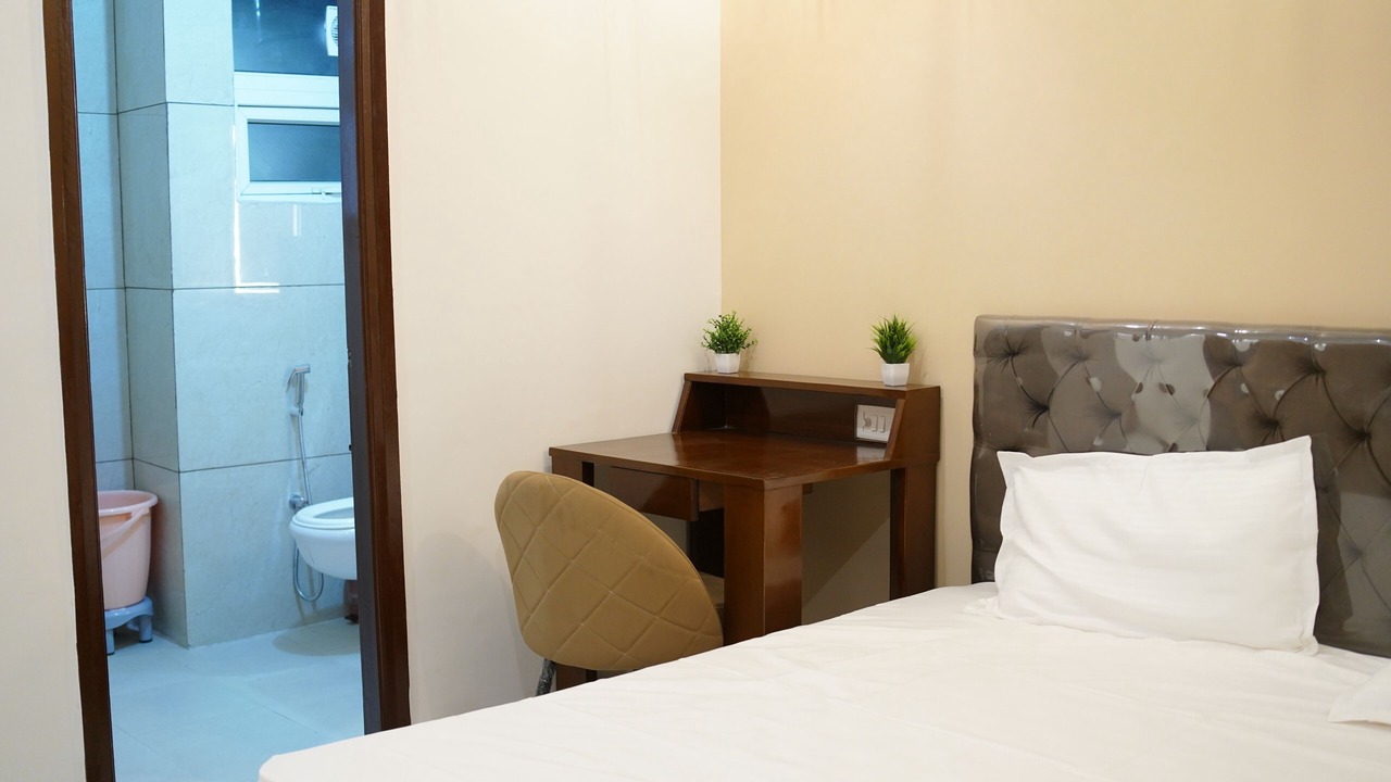 Photo of Bedroom in Landran