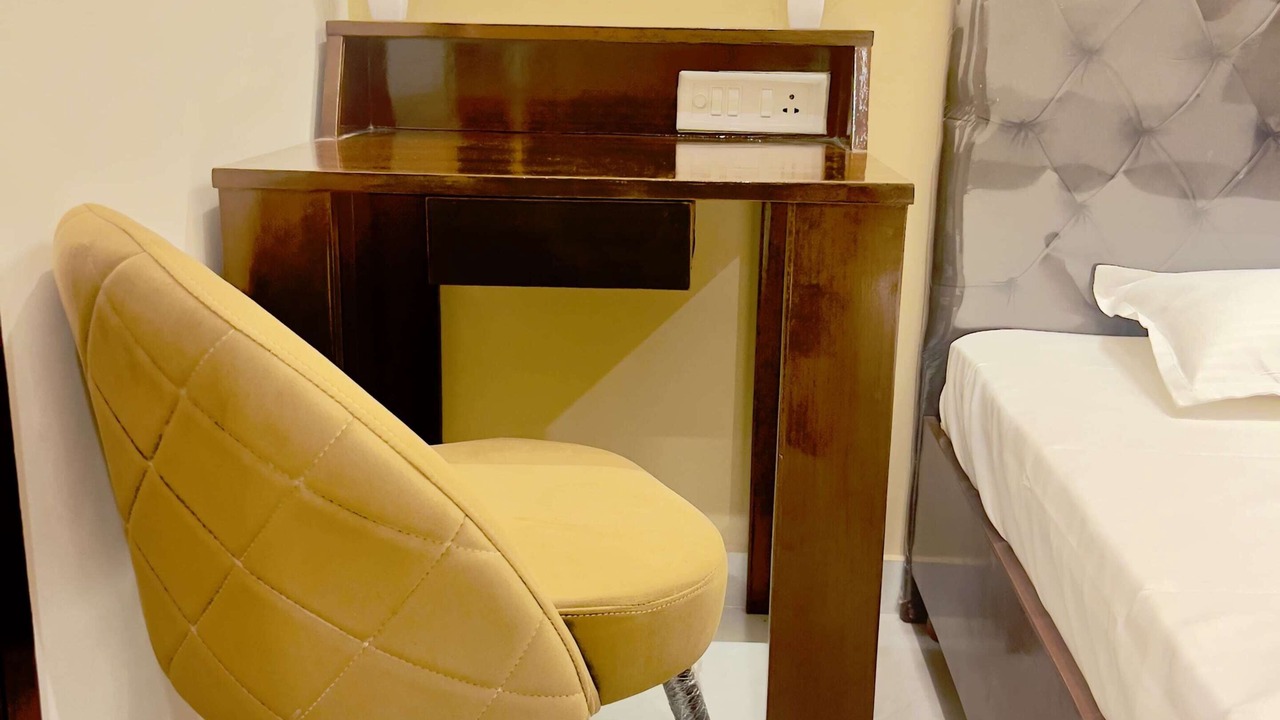 Photo of Bedroom in Landran