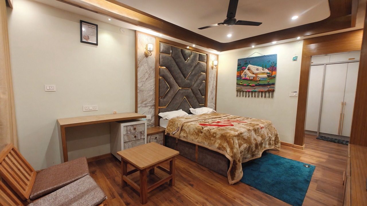 Photo of Bedroom in Manali