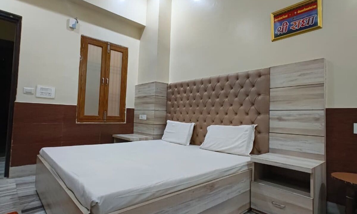 Photo of Bedroom in Govardhan