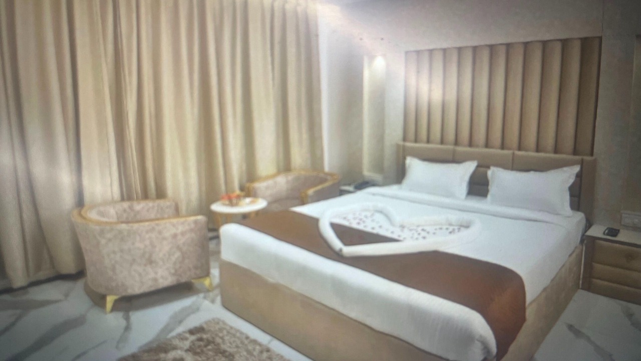 Photo of Others in Bedla