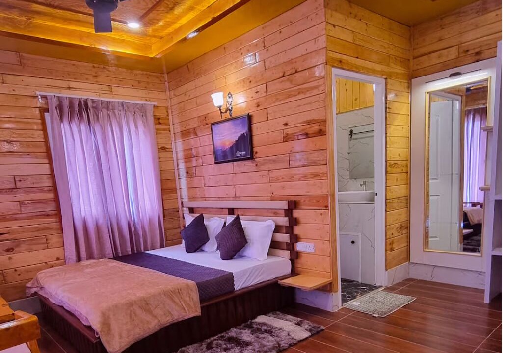 Photo of Bedroom in Tehri