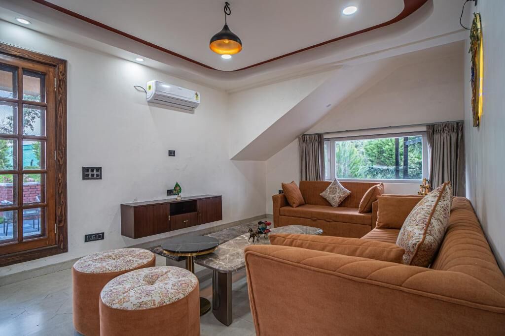Photo of Livingroom in Mukteshwar