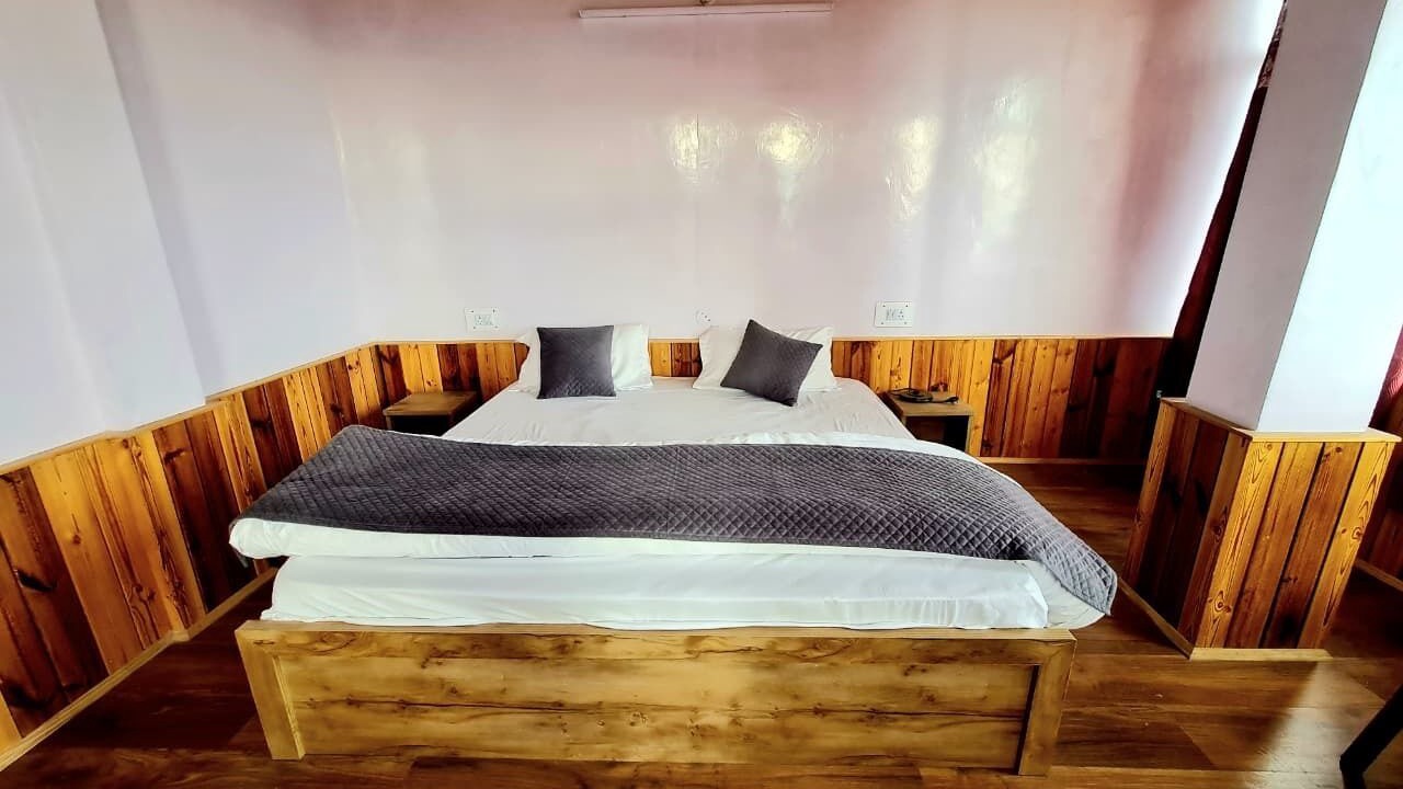 Photo of Bedroom in Kumharsain