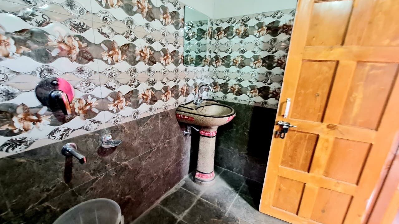 Photo of Bathroom in Kumharsain