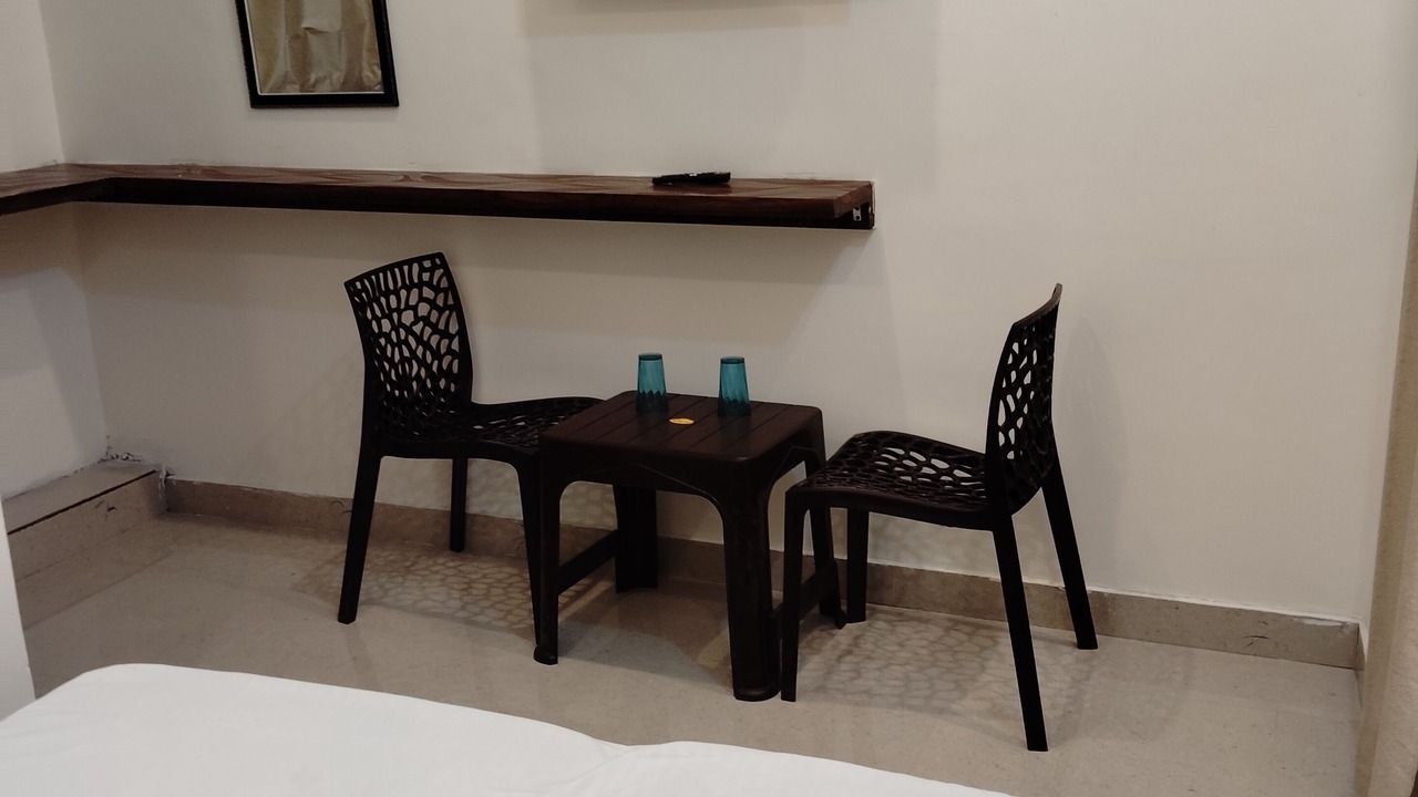 Photo of Bedroom in Karnaprayag