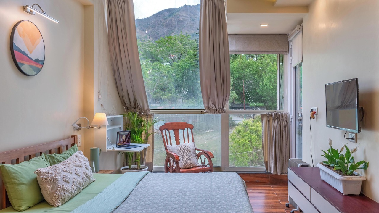 Photo of Bedroom in Bhimtal