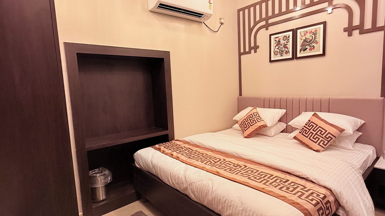 Photo of Bedroom in Varanasi