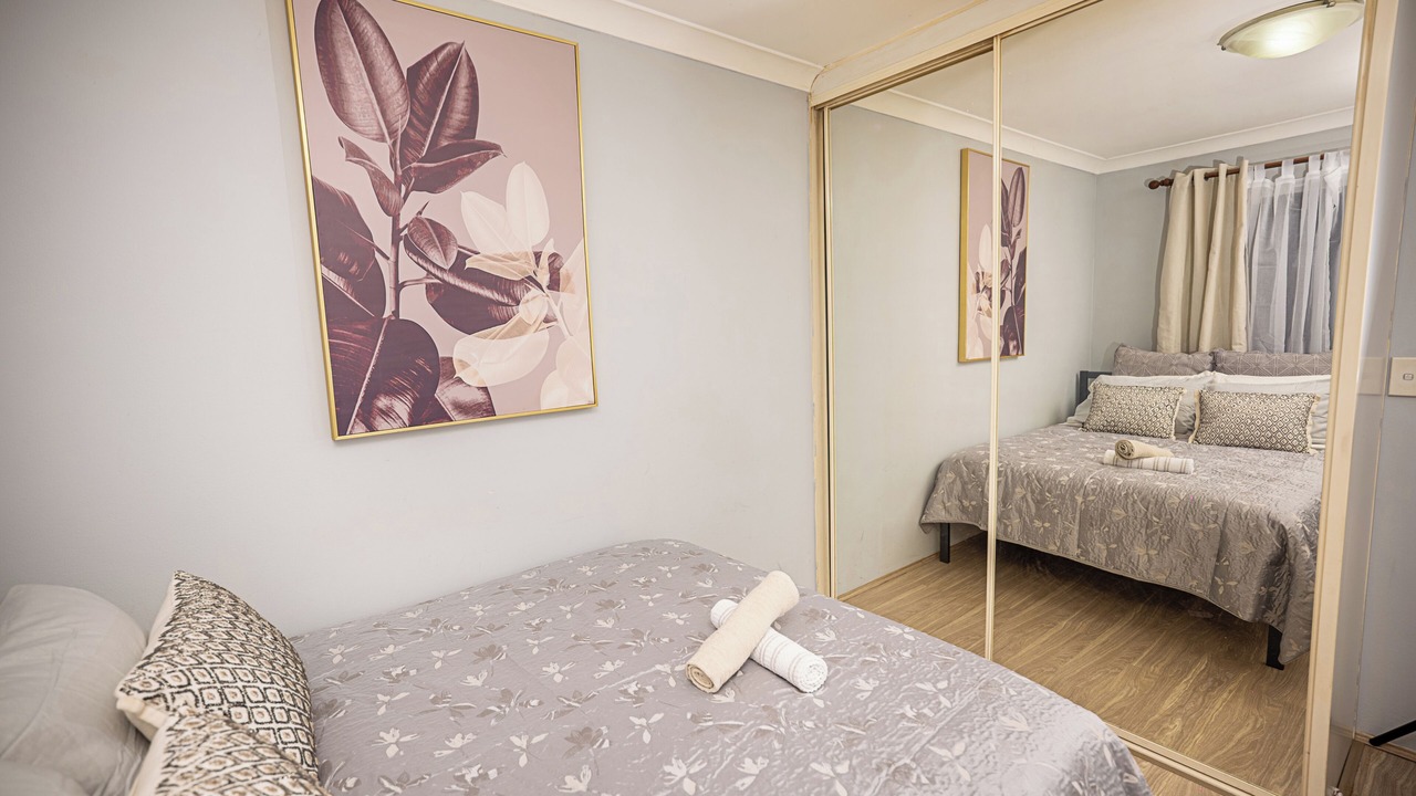 Photo of Bedroom in Homebush West