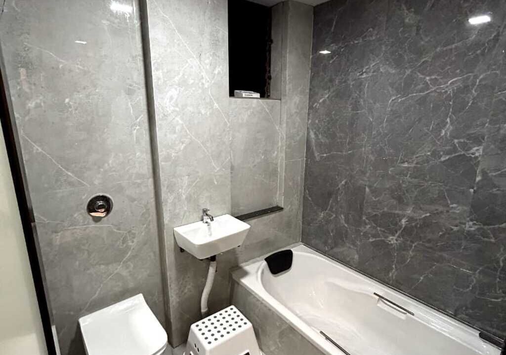 Photo of Bathroom in Parshwapuram
