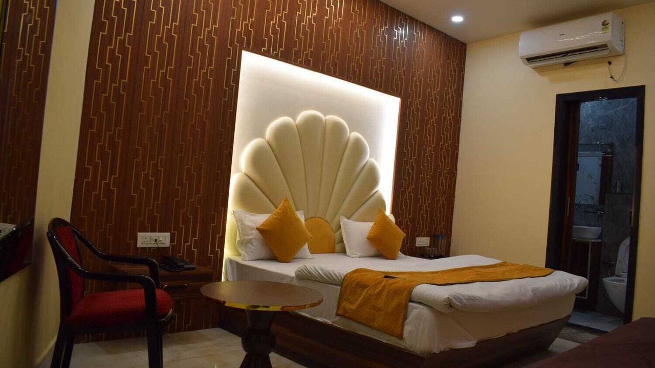 Photo of Bedroom in Mathura