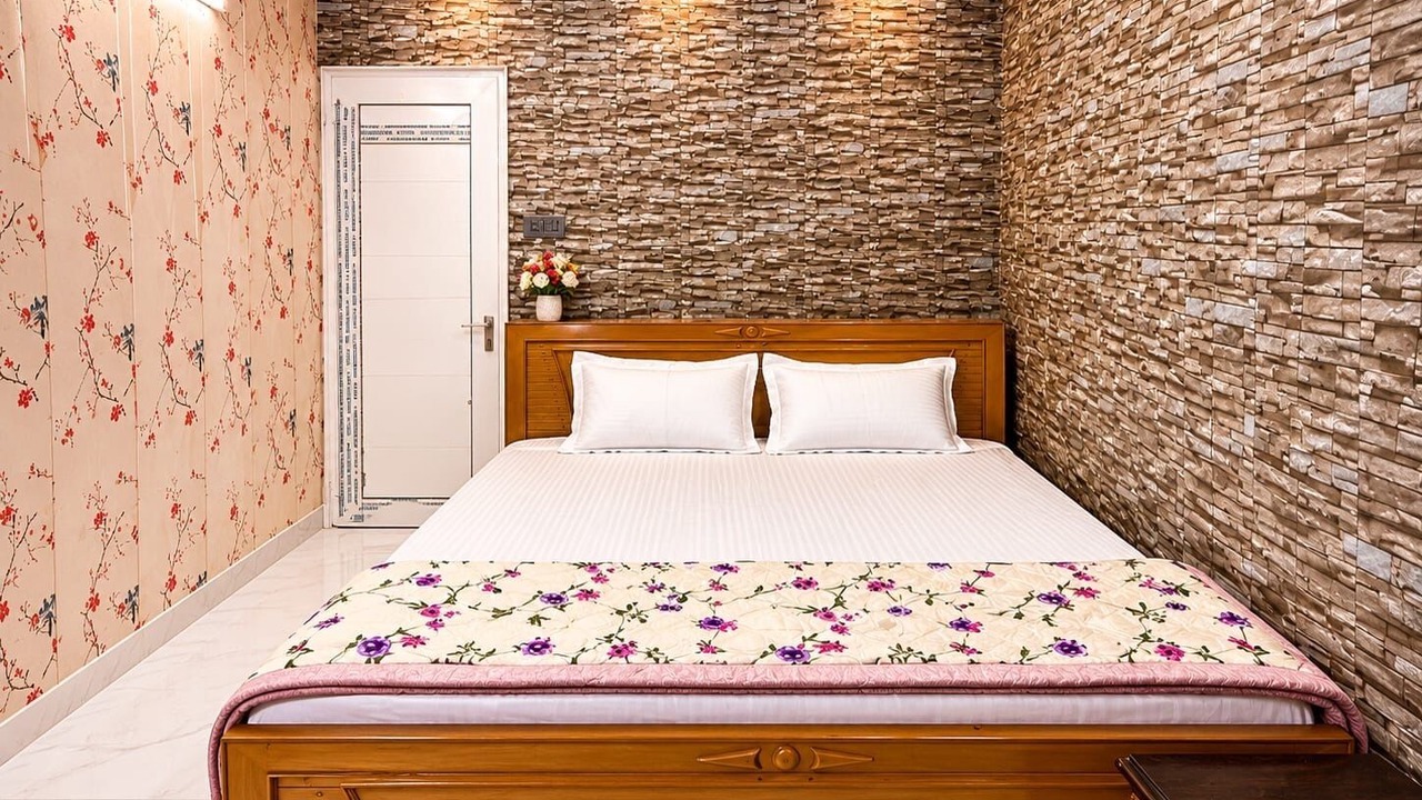 Photo of Bedroom in Dehradun
