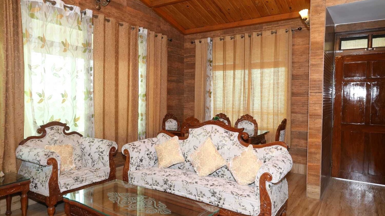 Photo of Livingroom in Mussoorie