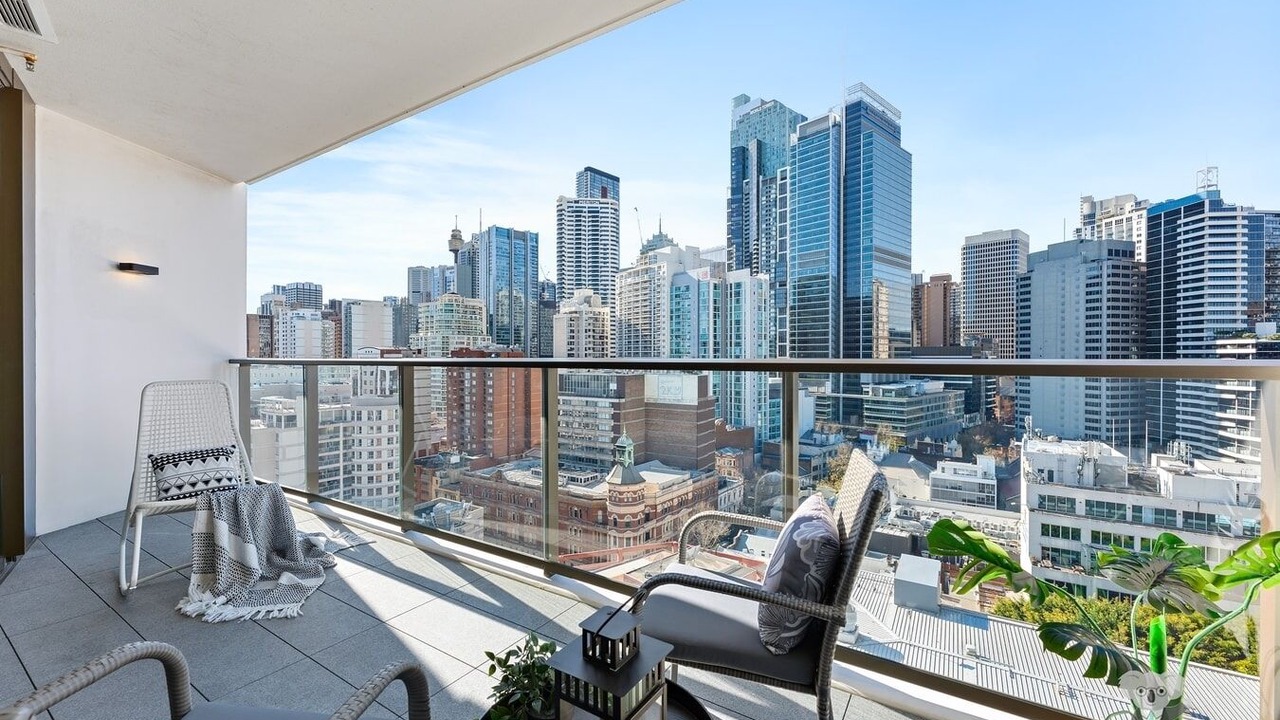 Photo of Patio Balcony in Chinatown