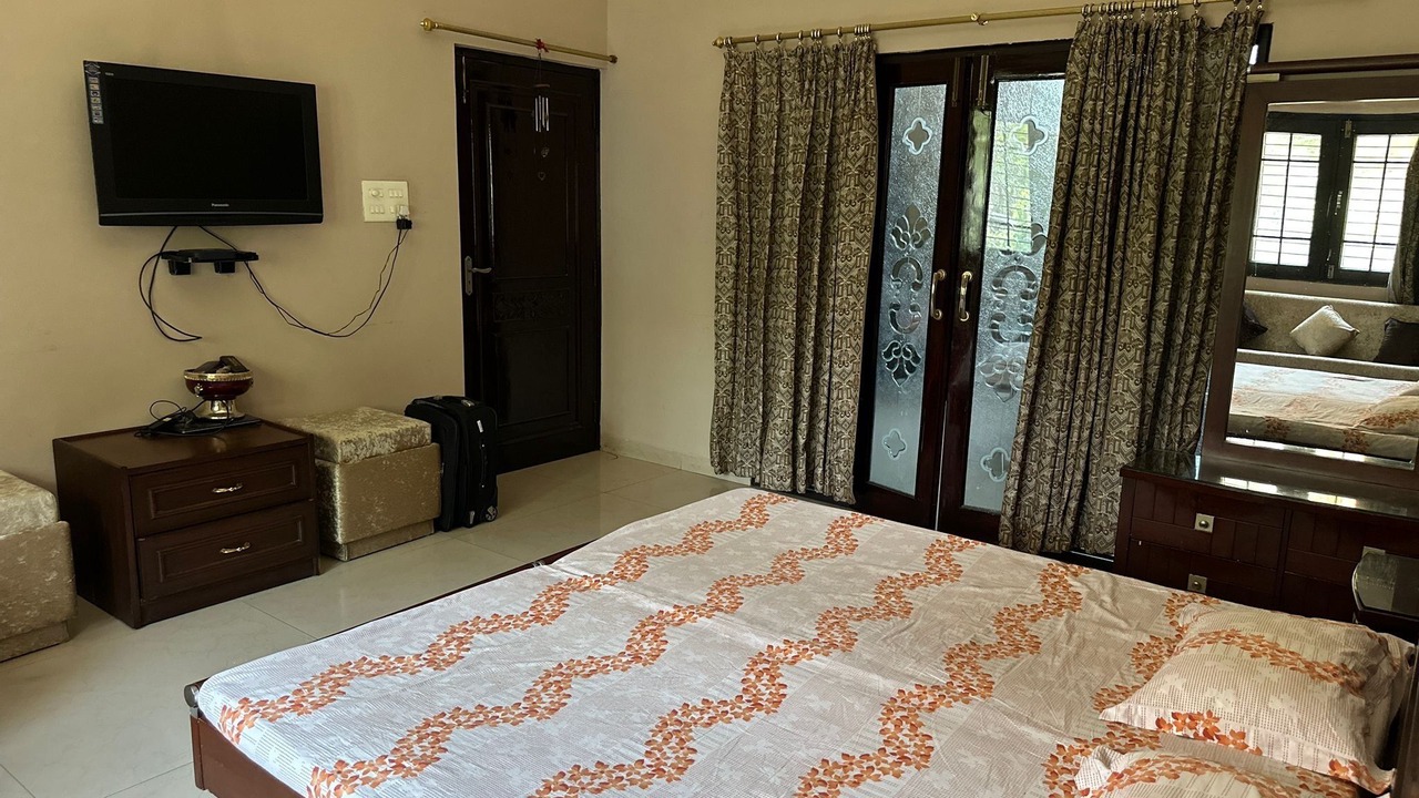 Photo of Bedroom in Rau
