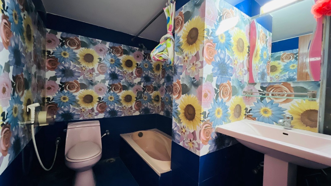 Photo of Bathroom in Basundhara Residential Area