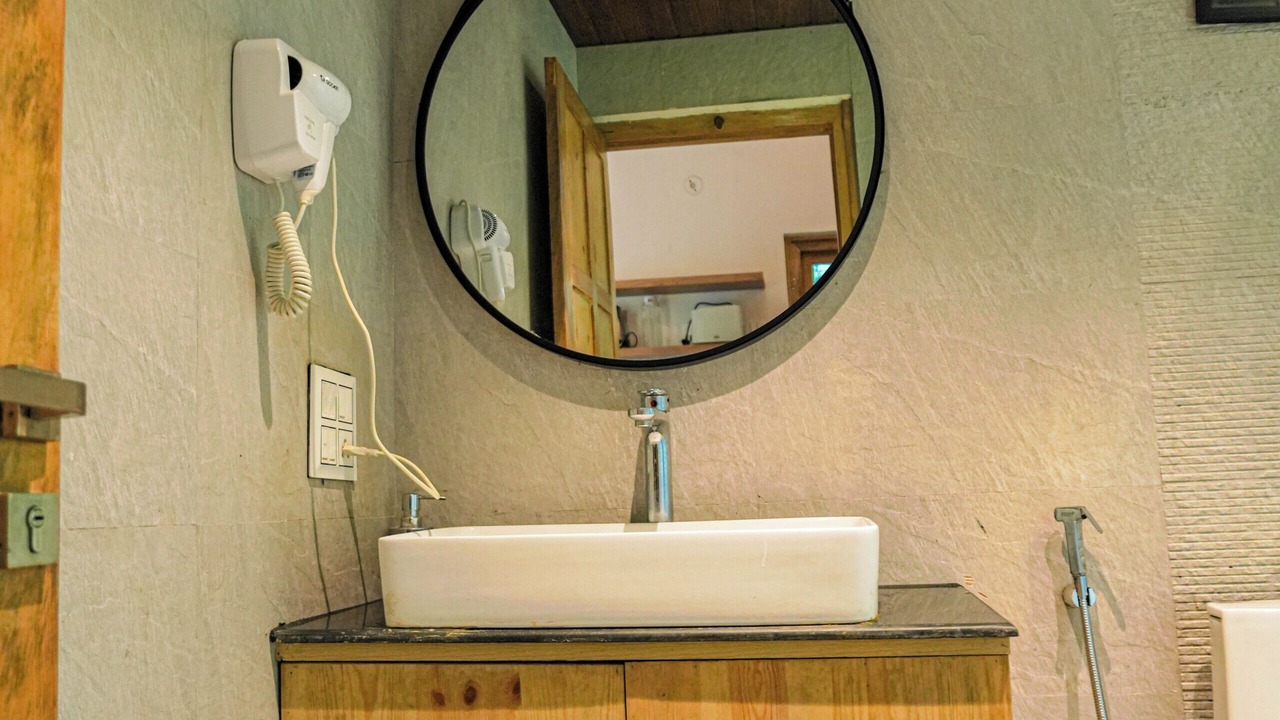 Photo of Bathroom in Kaul