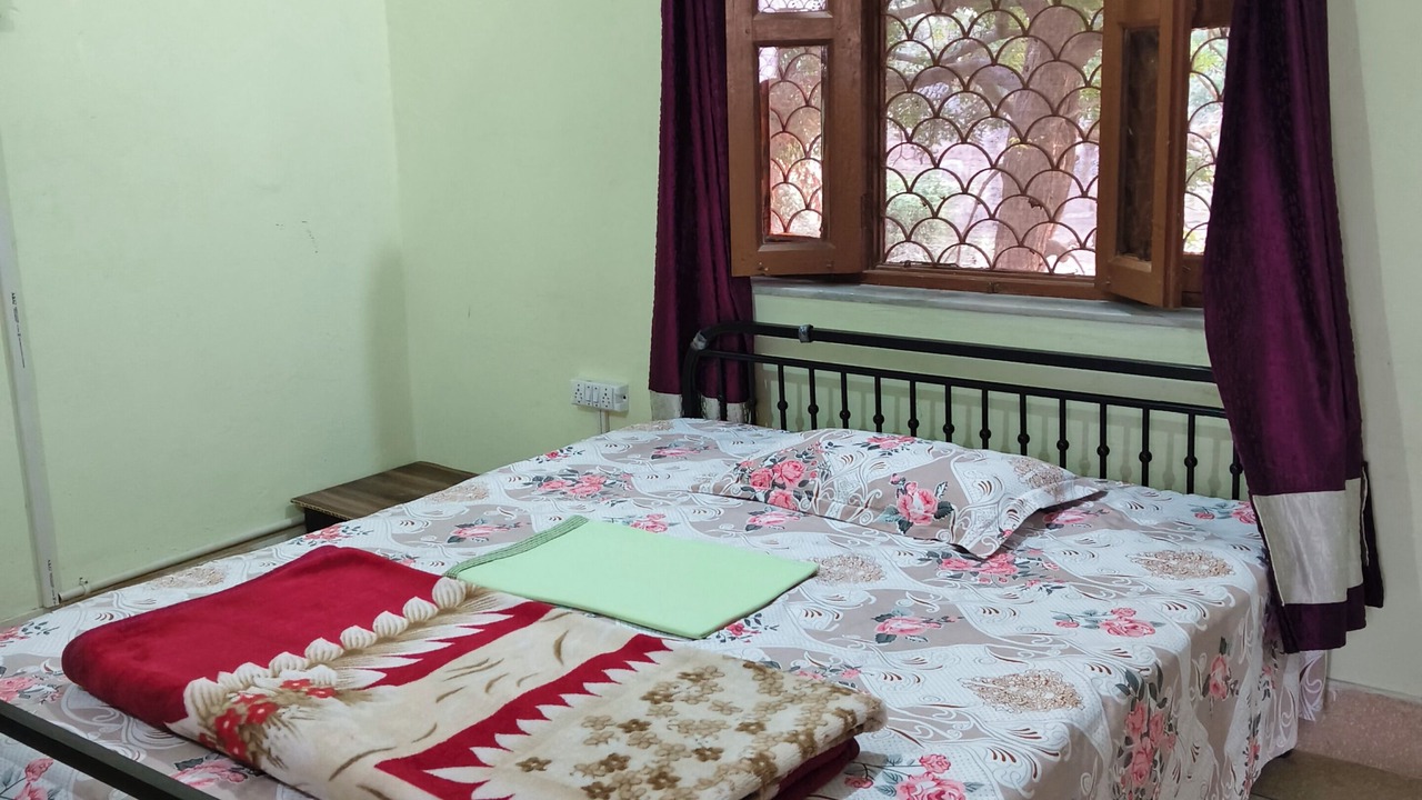Photo of Bedroom in Vrindavan