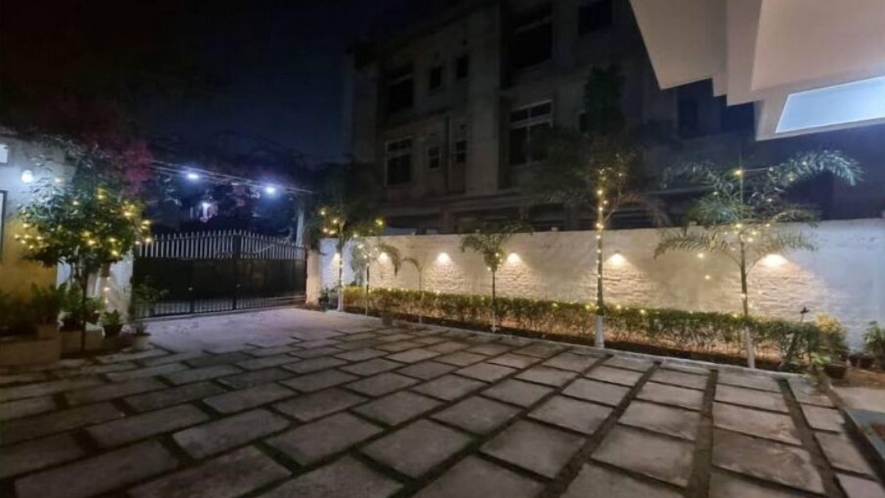 Photo of Outdoor in Sualkuchi