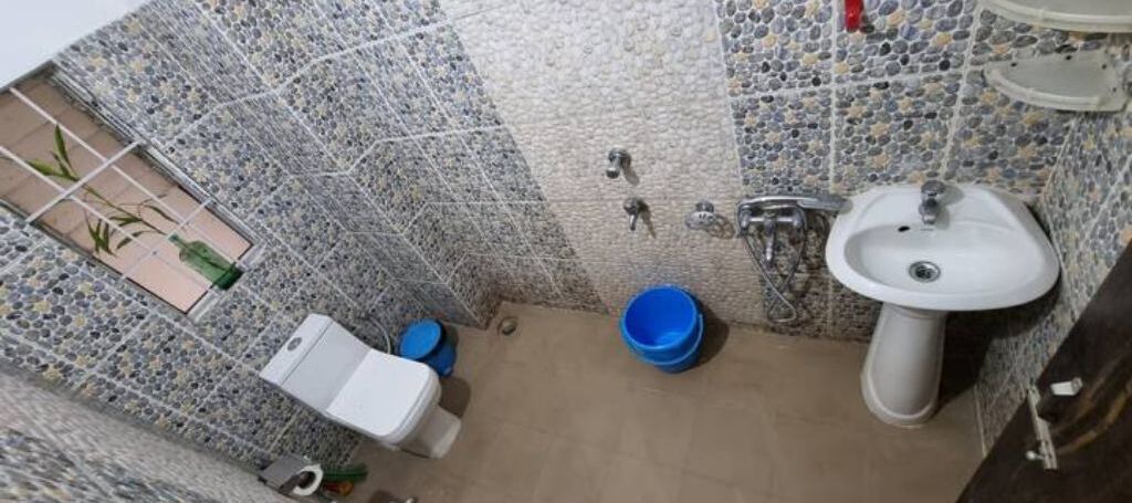 Photo of Bathroom in Sualkuchi