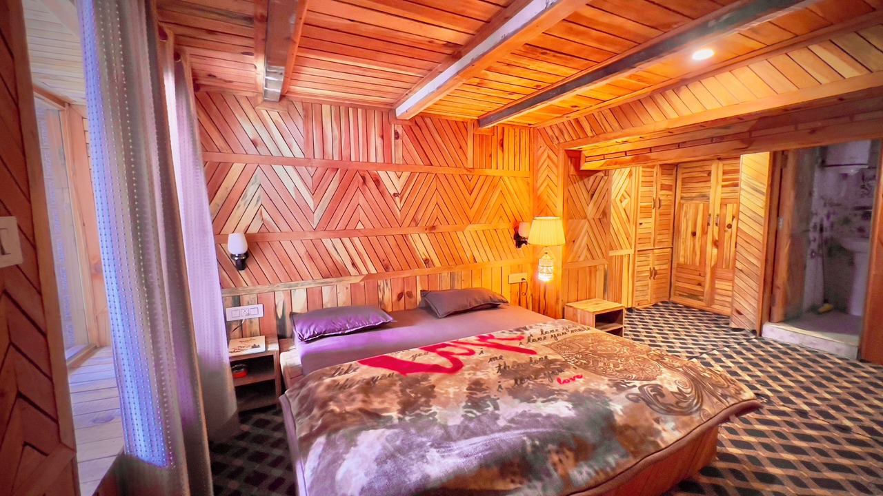 Photo of Bedroom in Kasol