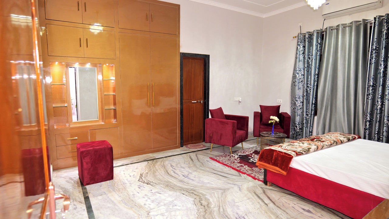 Photo of Bedroom in Varanasi
