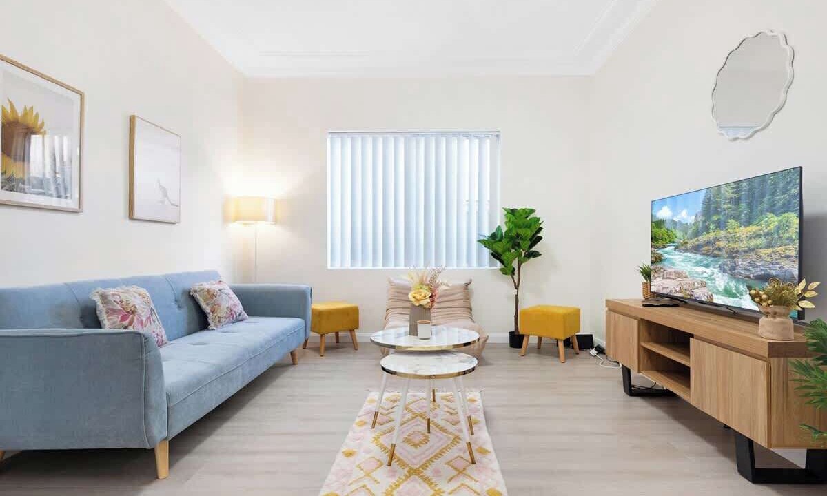 Photo of Livingroom in Croydon