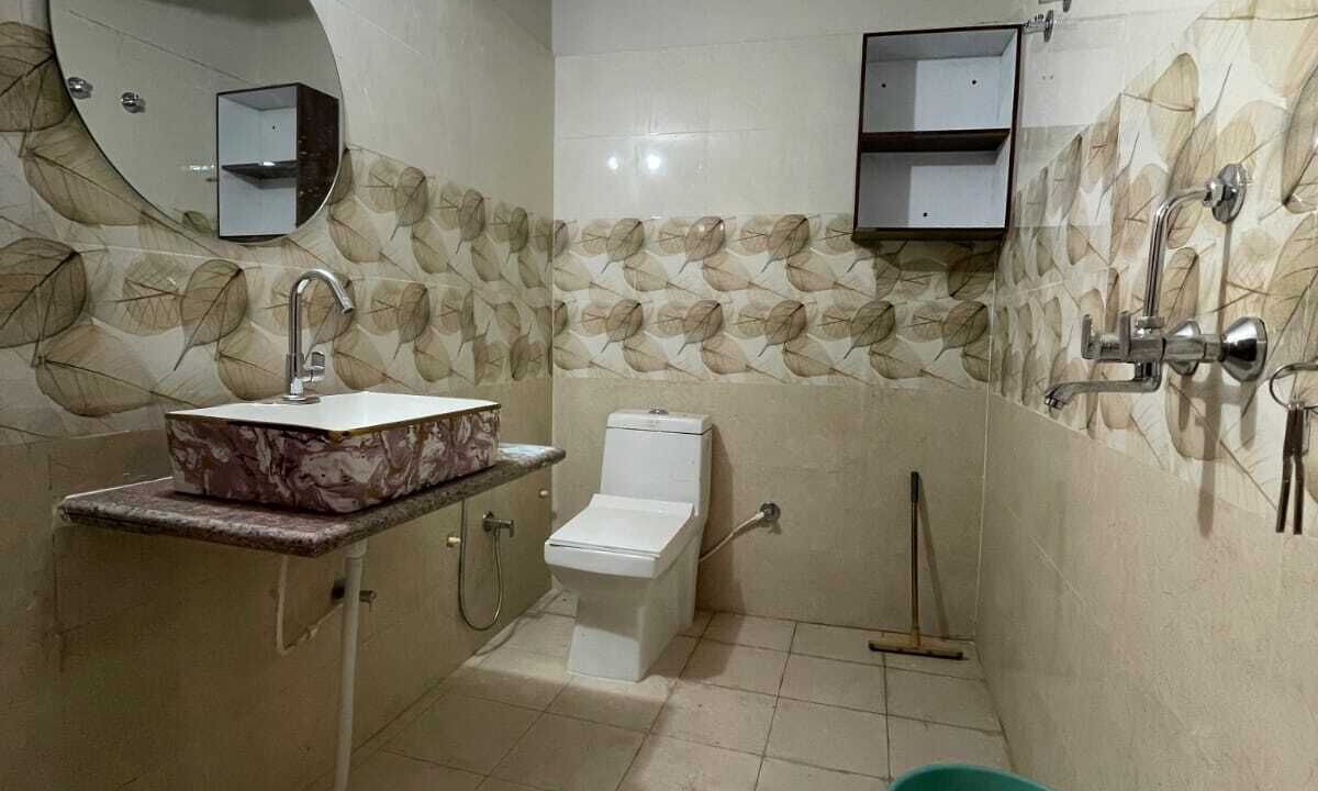 Photo of Bathroom in Kakarmatha