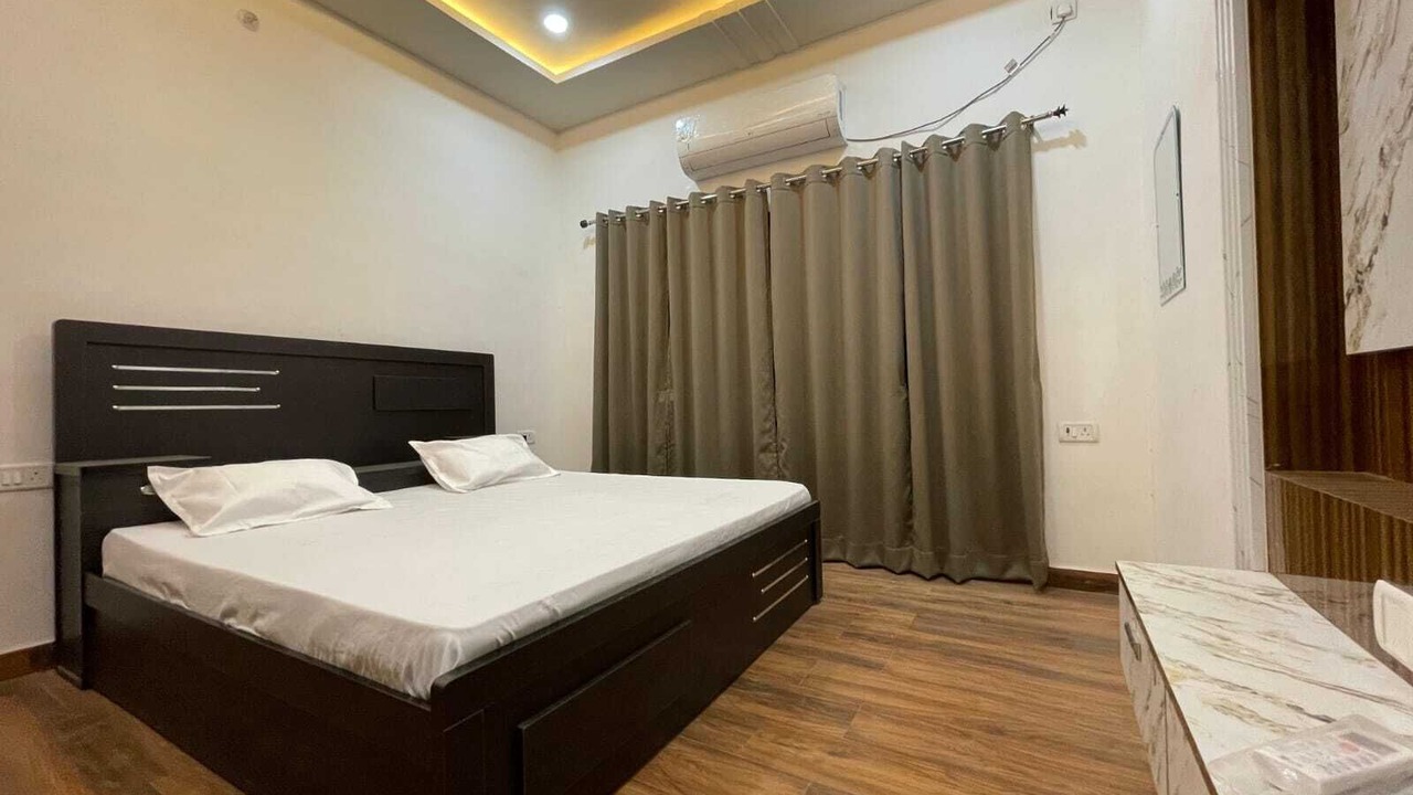 Photo of Bedroom in Kakarmatha