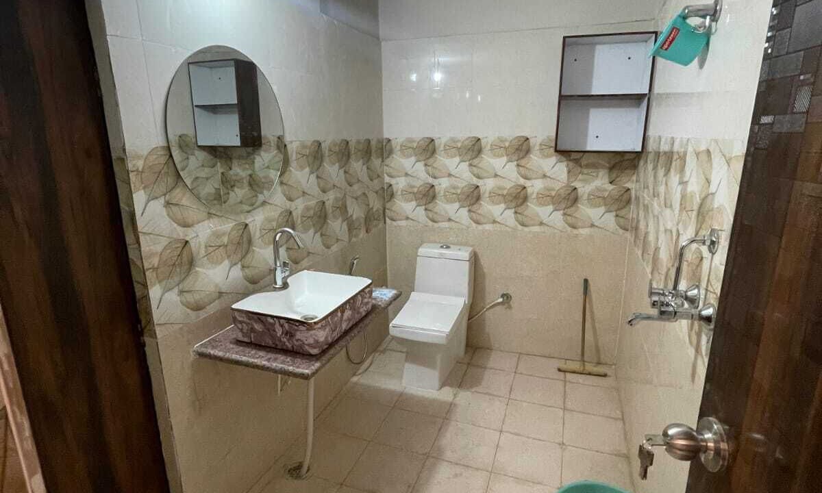 Photo of Bathroom in Kakarmatha
