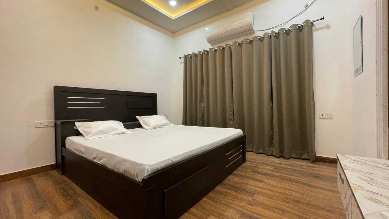 Photo of Bedroom in Kakarmatha