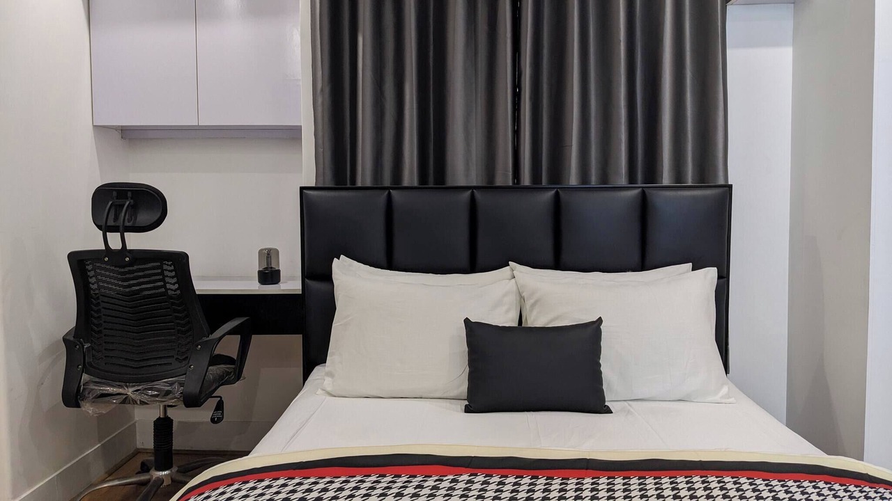 Photo of Bedroom in Dhaka