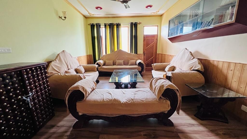 Photo of Livingroom in Manali