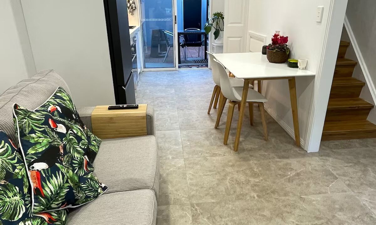 Photo of Livingroom in Pyrmont