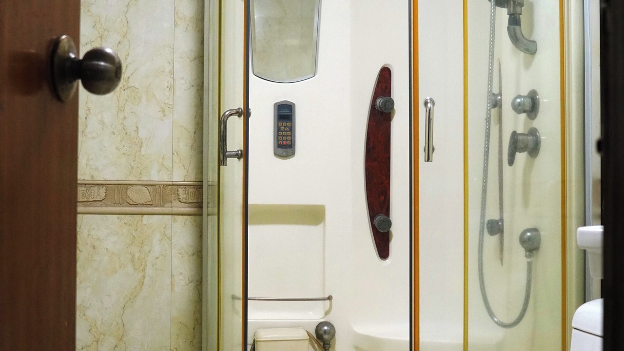 Photo of Bathroom in Kafrul
