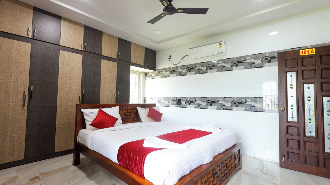 Photo of Bedroom in Tirupati