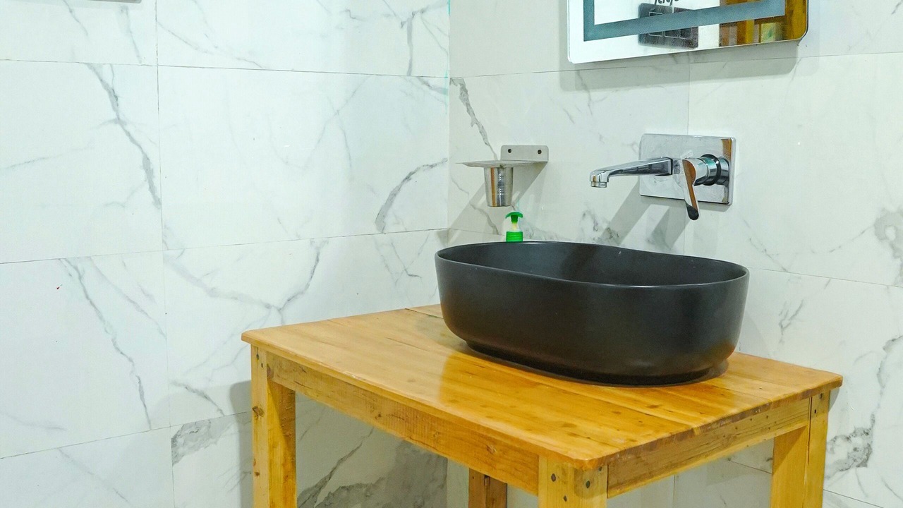 Photo of Bathroom in Banjar
