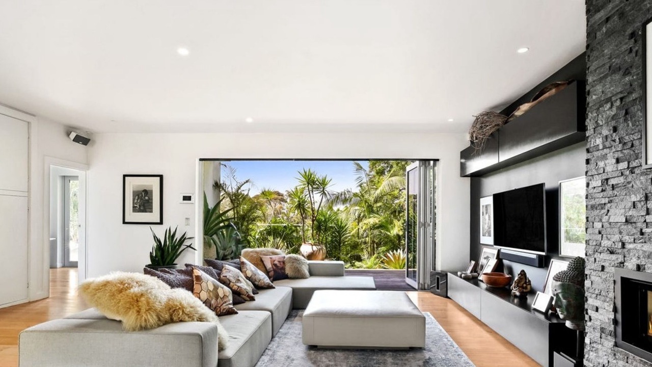 Photo of Livingroom in North Manly
