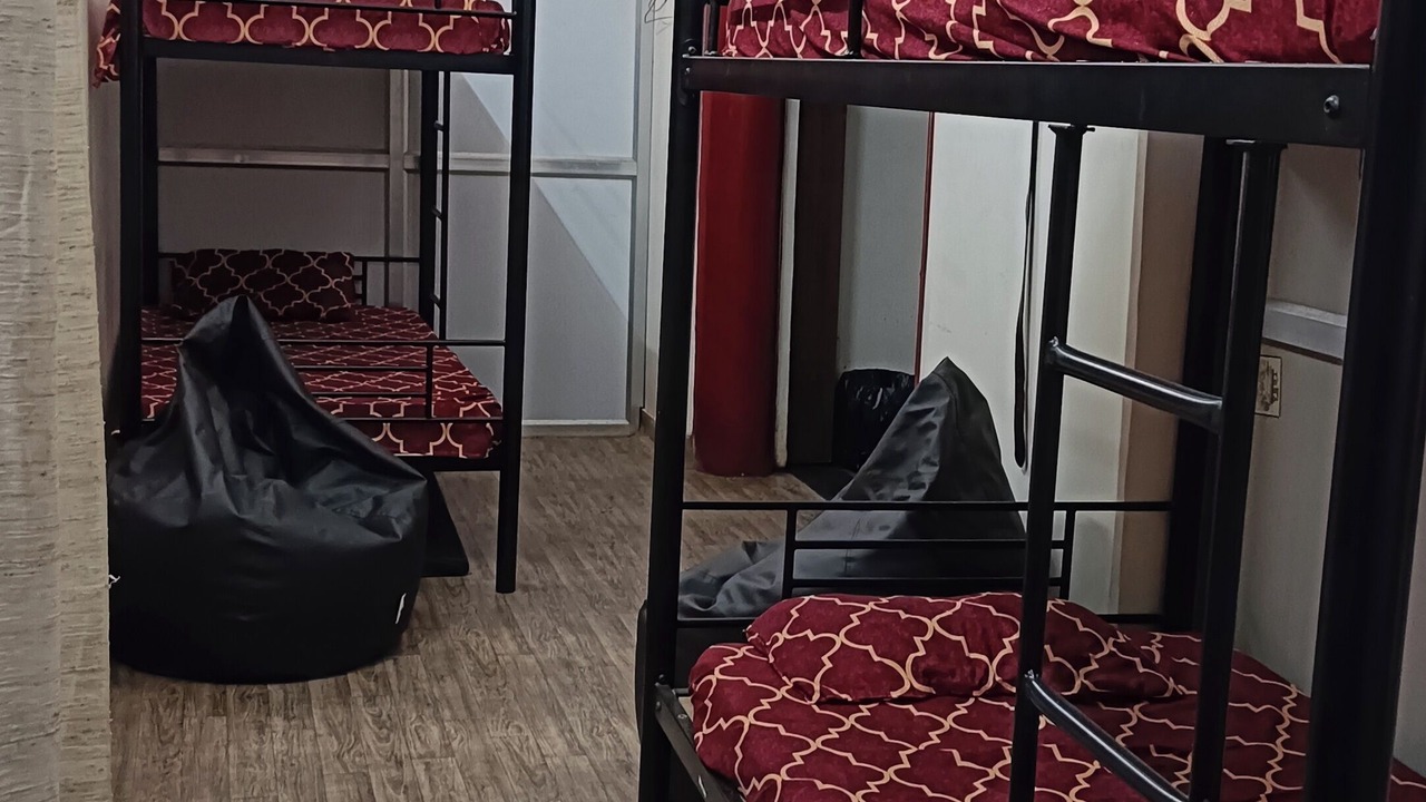 Photo of Bedroom in Allahabad