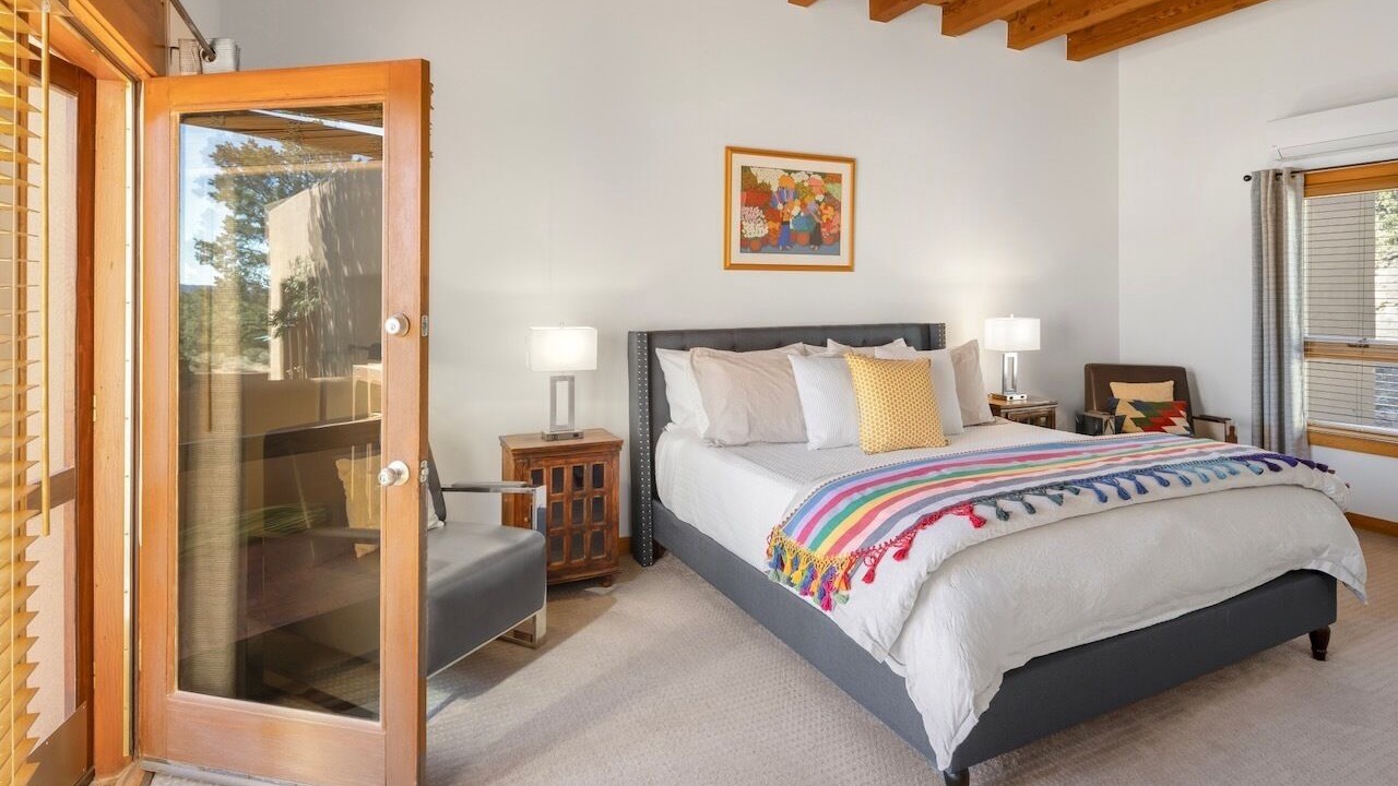 Photo of Bedroom in Nambe Pueblo